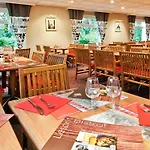 Lille D'ascq De ホテル 3*