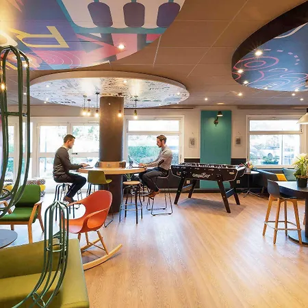 Lille D'ascq De Otel