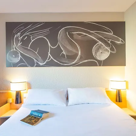 Lille D'ascq De Otel